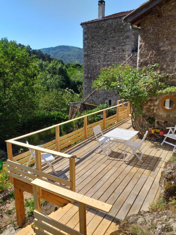 Les Pentes Du Chateau De Retourtour Lamastre Exterior photo